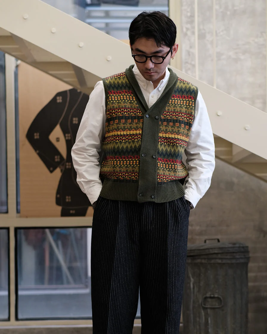 Fair Isle Sleeveless Shawl Collar Cardigan - Image 3