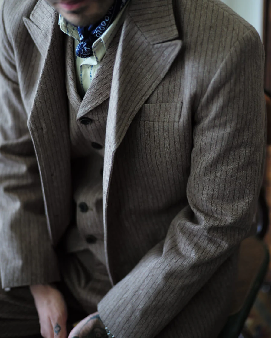 Pinstripe Peaked Lapel Suit jacket Brown - Image 5