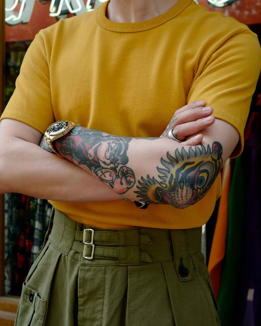 Solid Colour Cotton Tee - Image 10